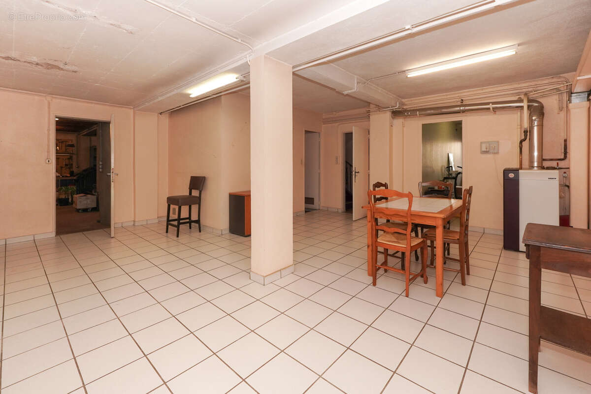 Maison à PONT-DU-CHATEAU