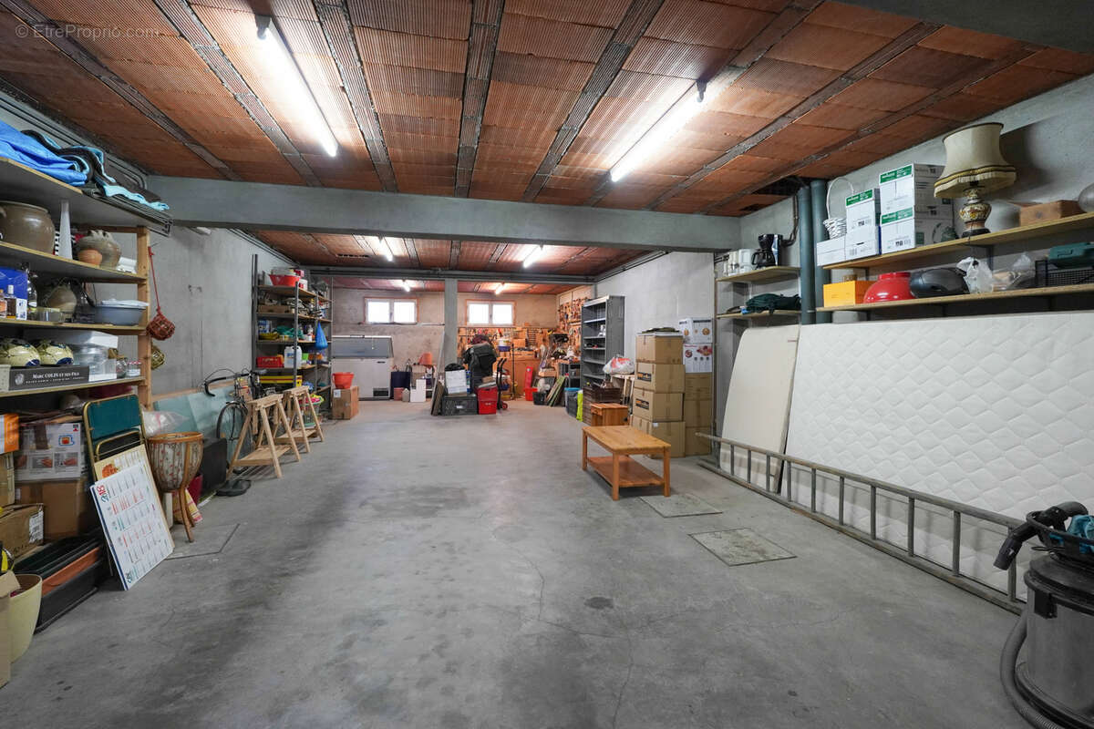 Maison à PONT-DU-CHATEAU