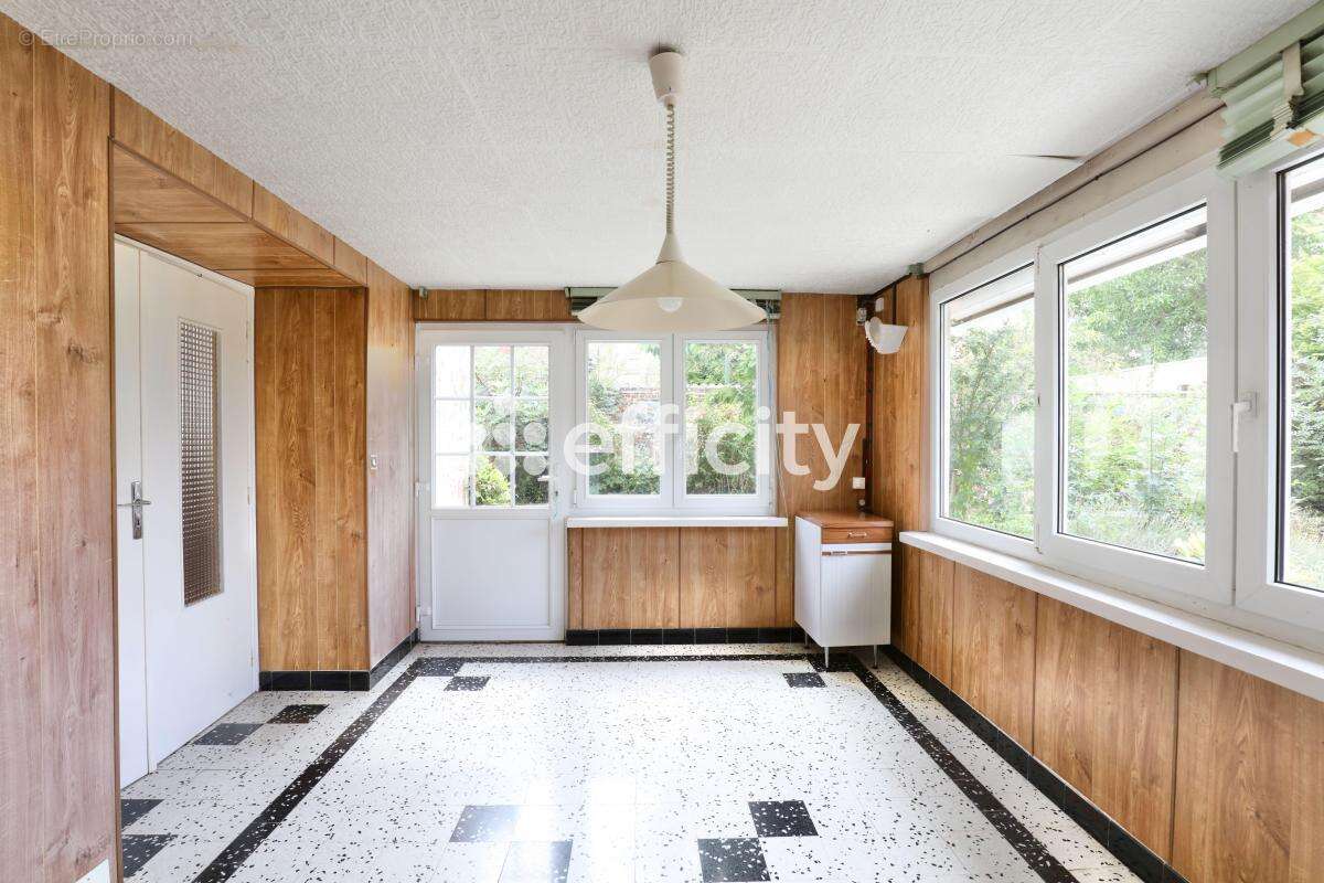 Maison à VENDEGIES-SUR-ECAILLON