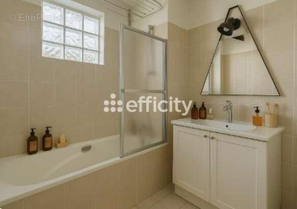 Appartement à CHATENAY-MALABRY