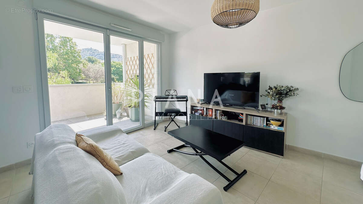 Appartement à MARSEILLE-8E