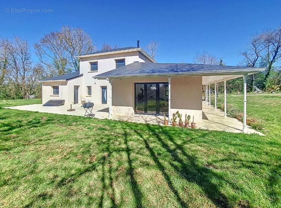 Maison à AUBERVILLE