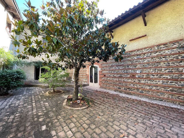 Maison à CORNEBARRIEU