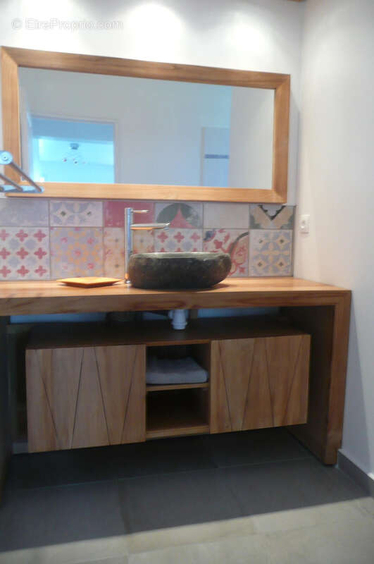 Appartement à BOUILLANTE