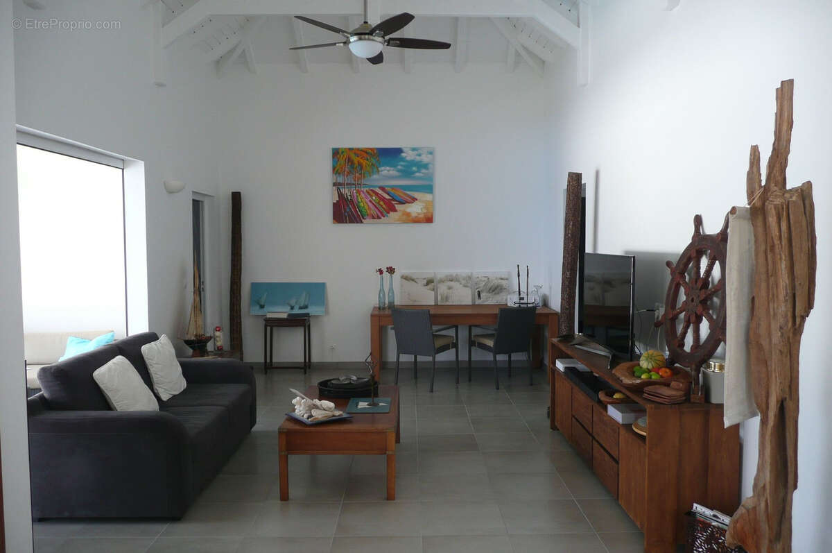 Appartement à BOUILLANTE