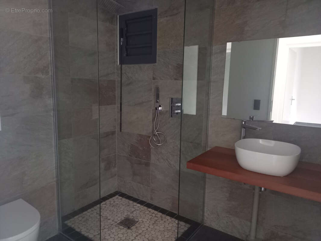 Appartement à VIEUX-FORT