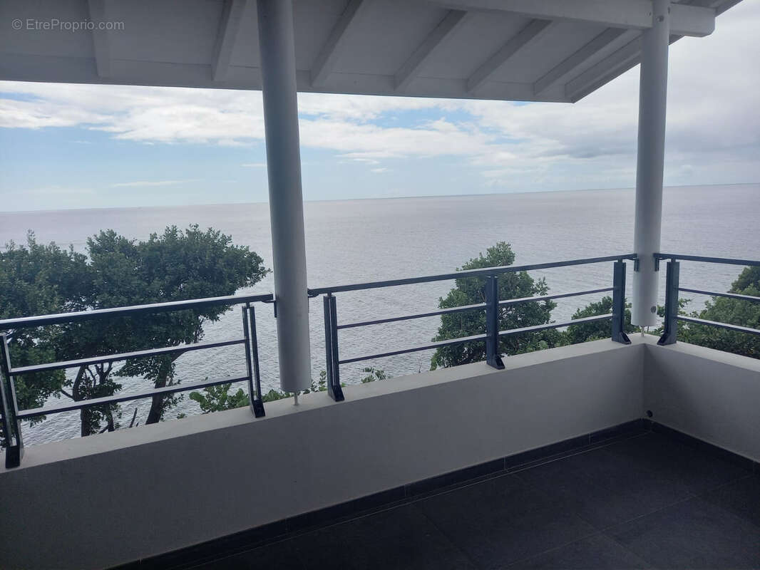 Appartement à VIEUX-FORT