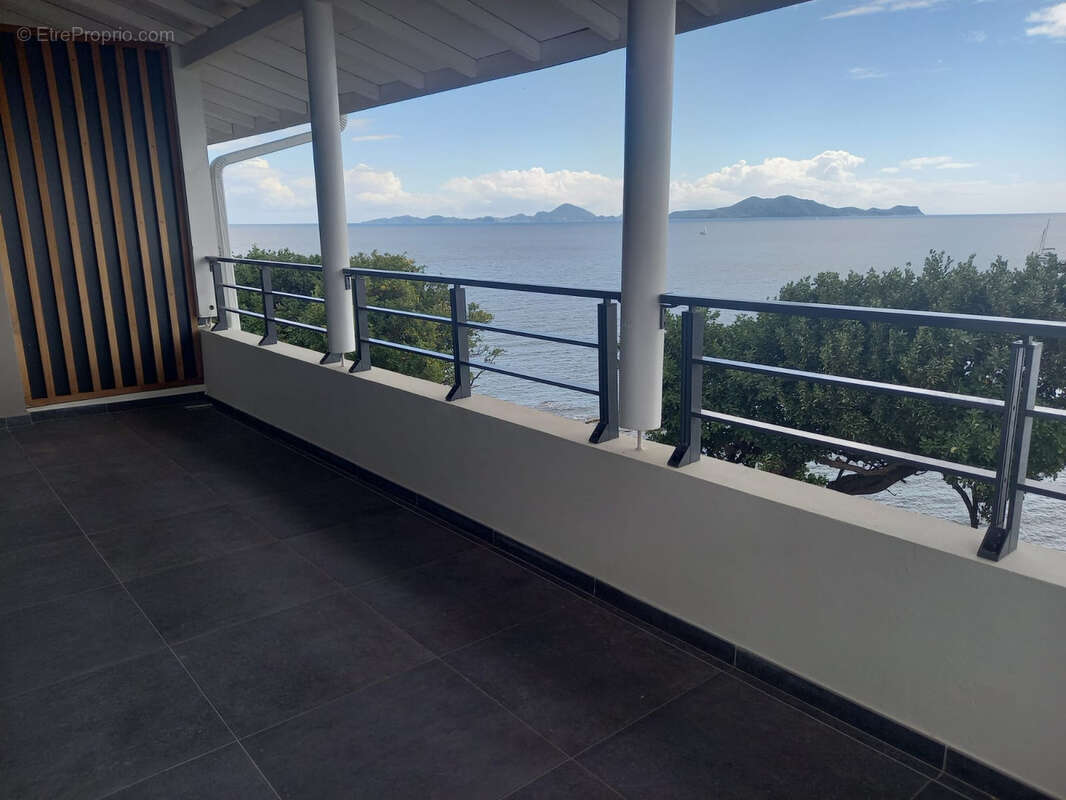 Appartement à VIEUX-FORT