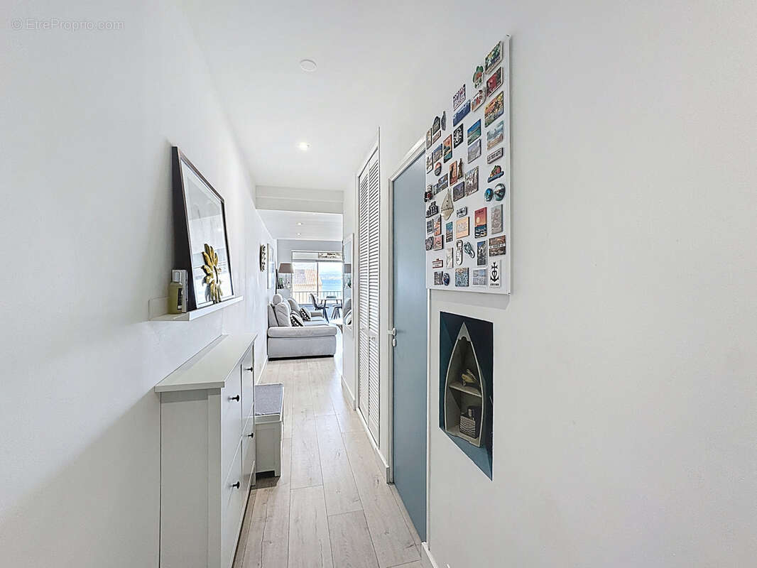 Appartement à SIX-FOURS-LES-PLAGES