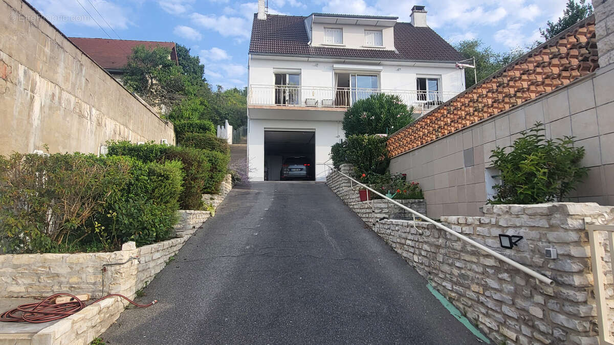 Maison à LA GRANDE-PAROISSE