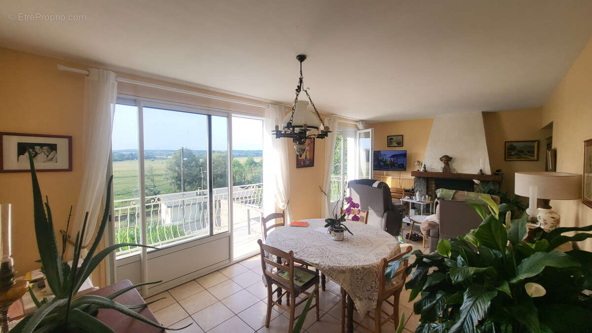 Maison à LA GRANDE-PAROISSE