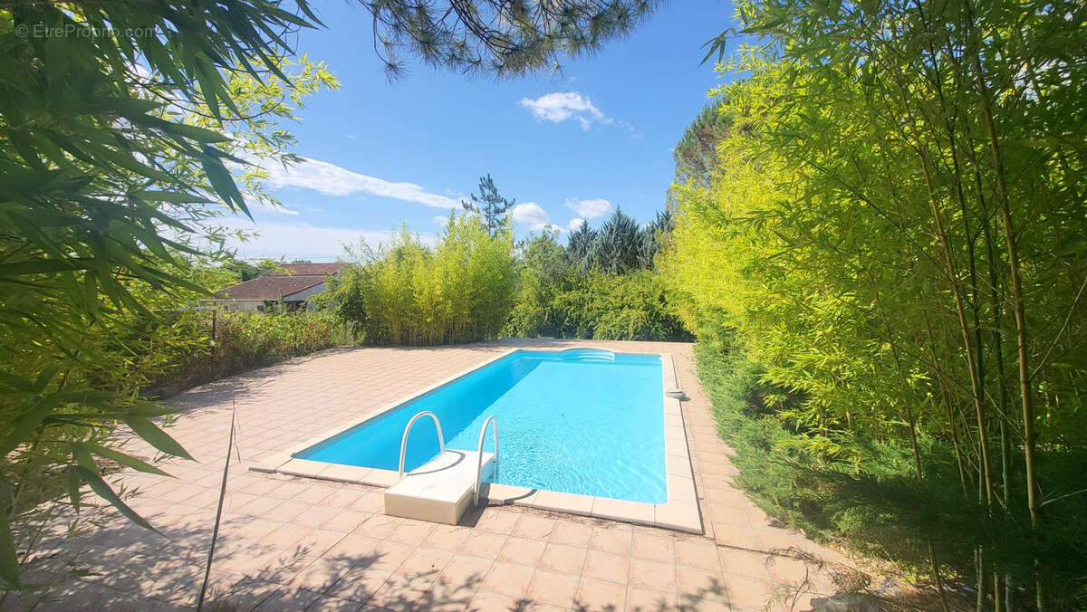 Maison à SAINT-PRIVAT-DES-VIEUX