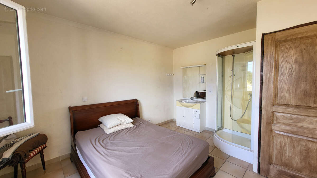 Maison à SAINT-PRIVAT-DES-VIEUX