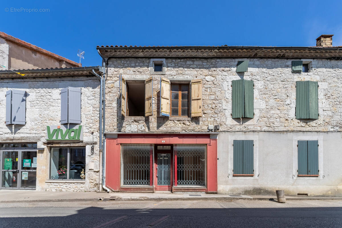 Maison à BOURG-DE-VISA