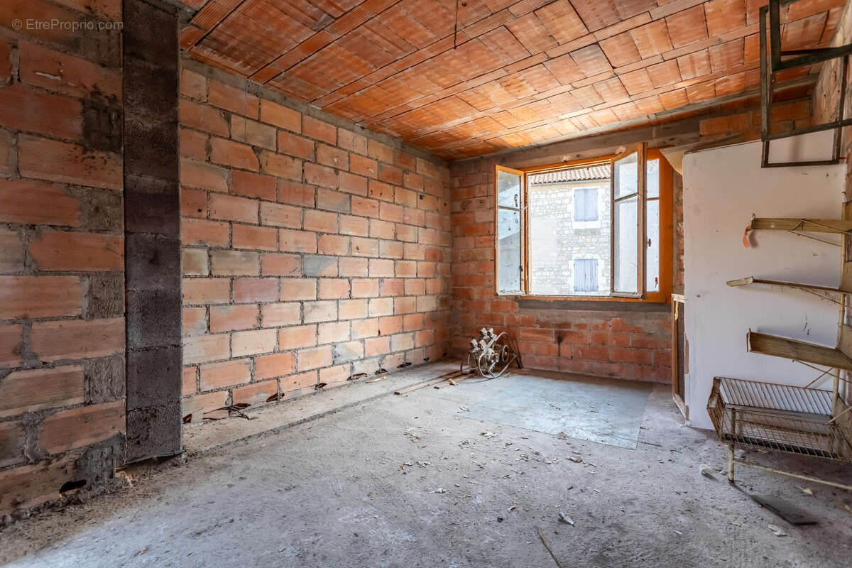 Maison à BOURG-DE-VISA