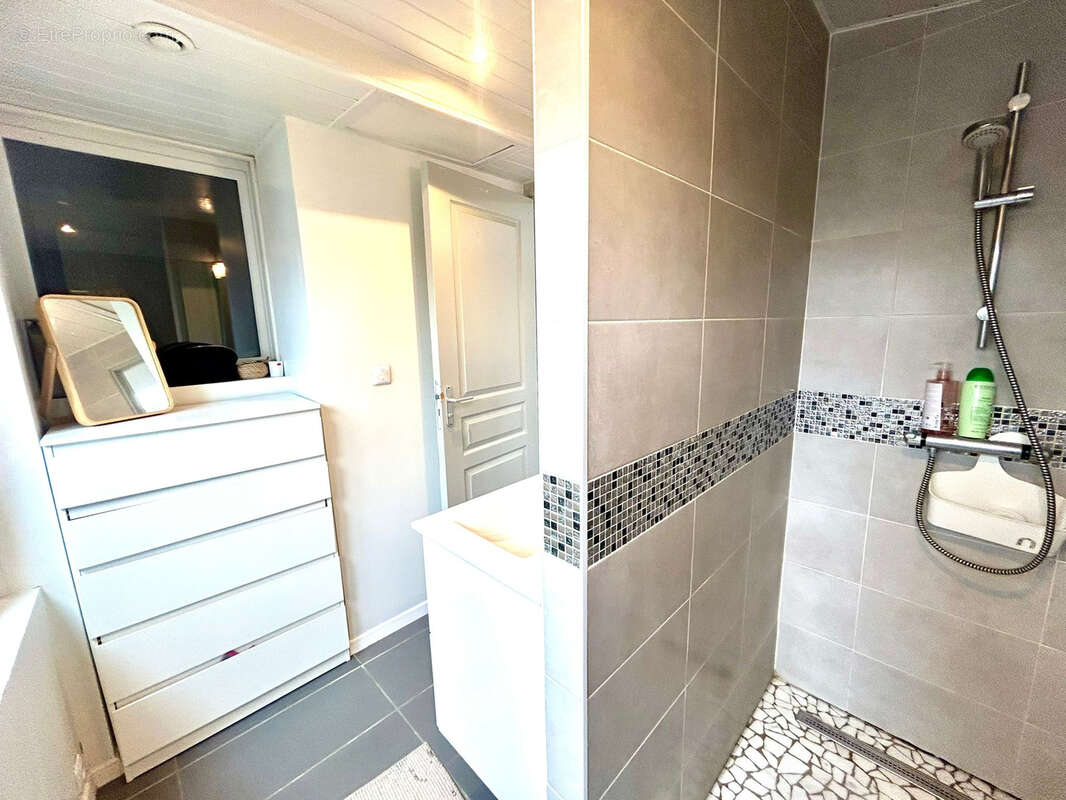 Maison à LABARTHE-SUR-LEZE