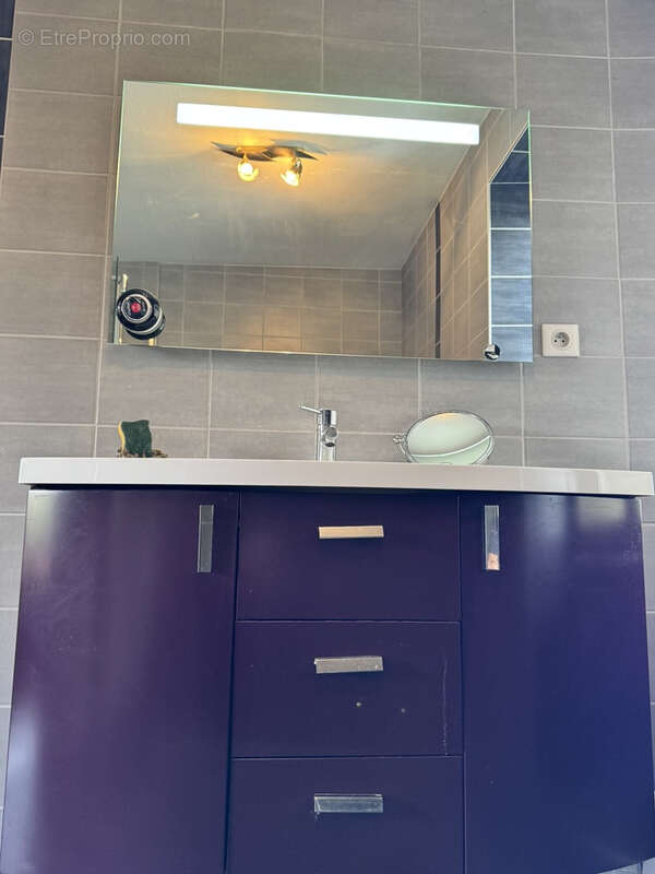 Maison à SAINT-CHRISTOPHE-EN-BRIONNAIS