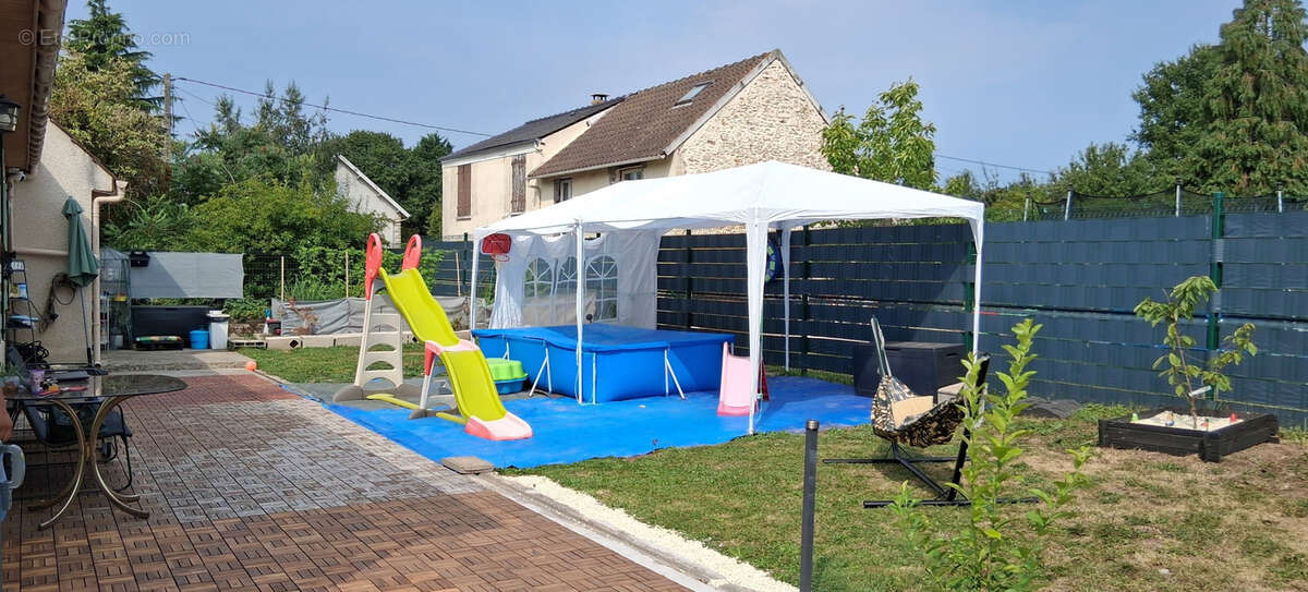 Maison à COULOMMIERS