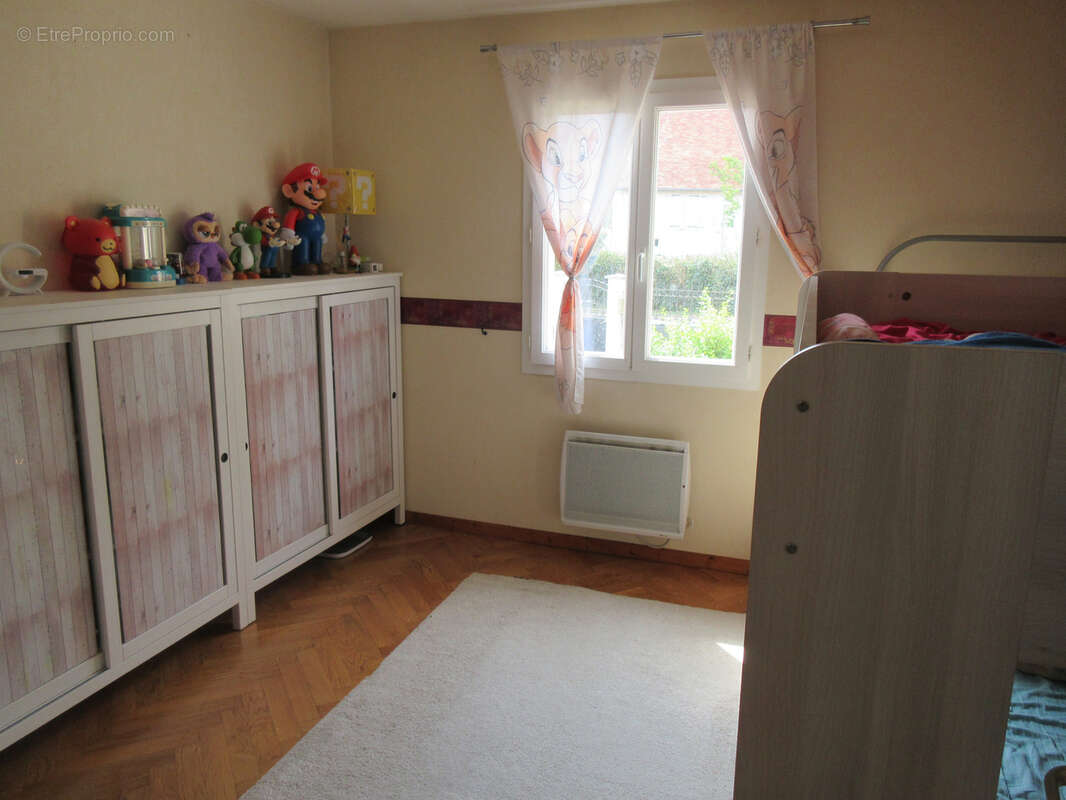 Maison à COULOMMIERS