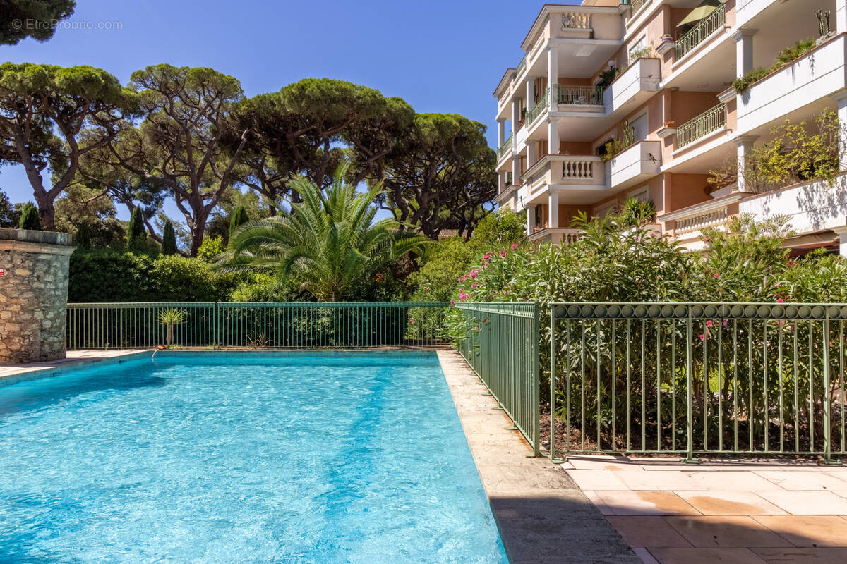 Appartement à HYERES