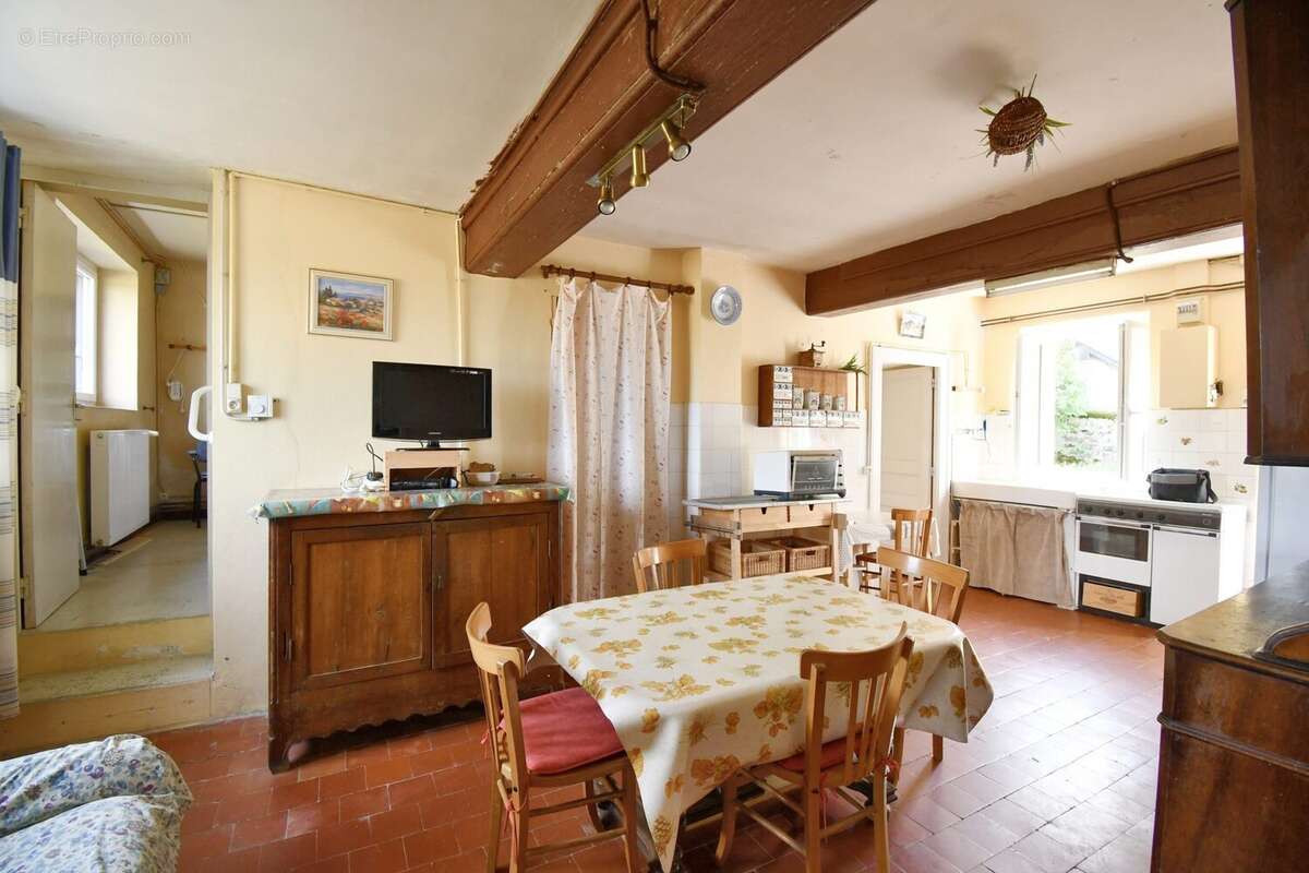 Maison à ARLEUF