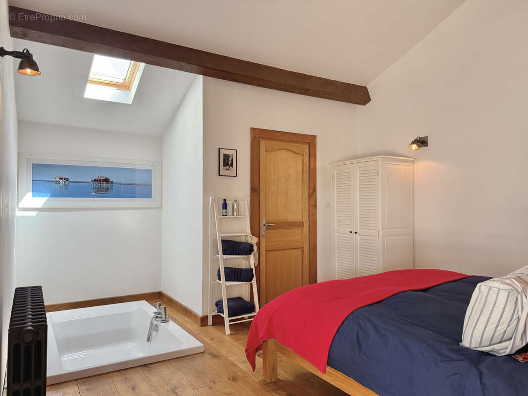 Maison à SAUVETERRE-DE-GUYENNE