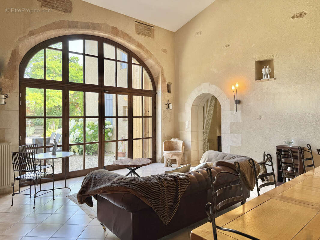 Maison à SAUVETERRE-DE-GUYENNE