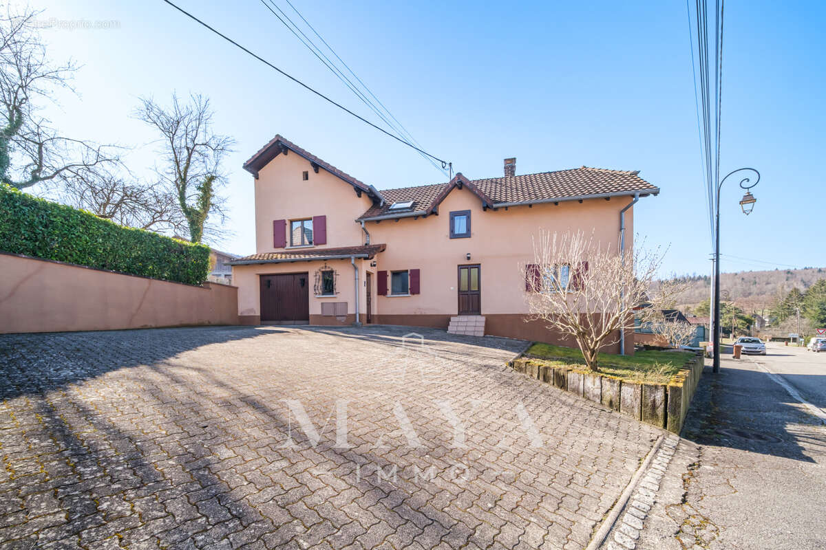 Maison à BOUXWILLER