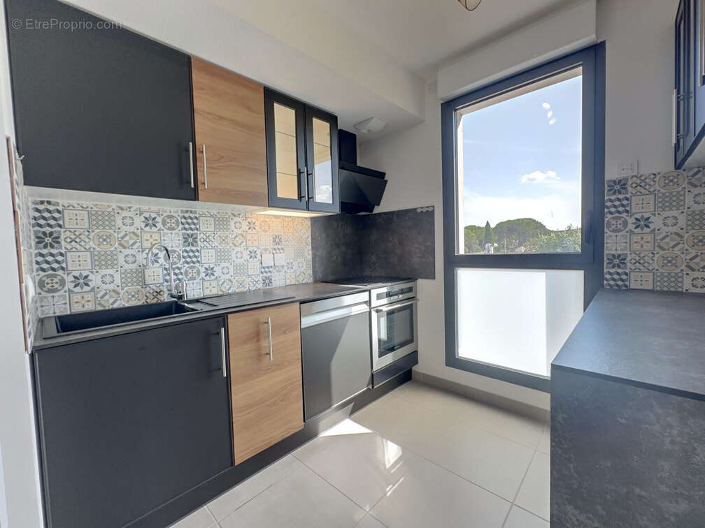 Appartement à MANDELIEU-LA-NAPOULE