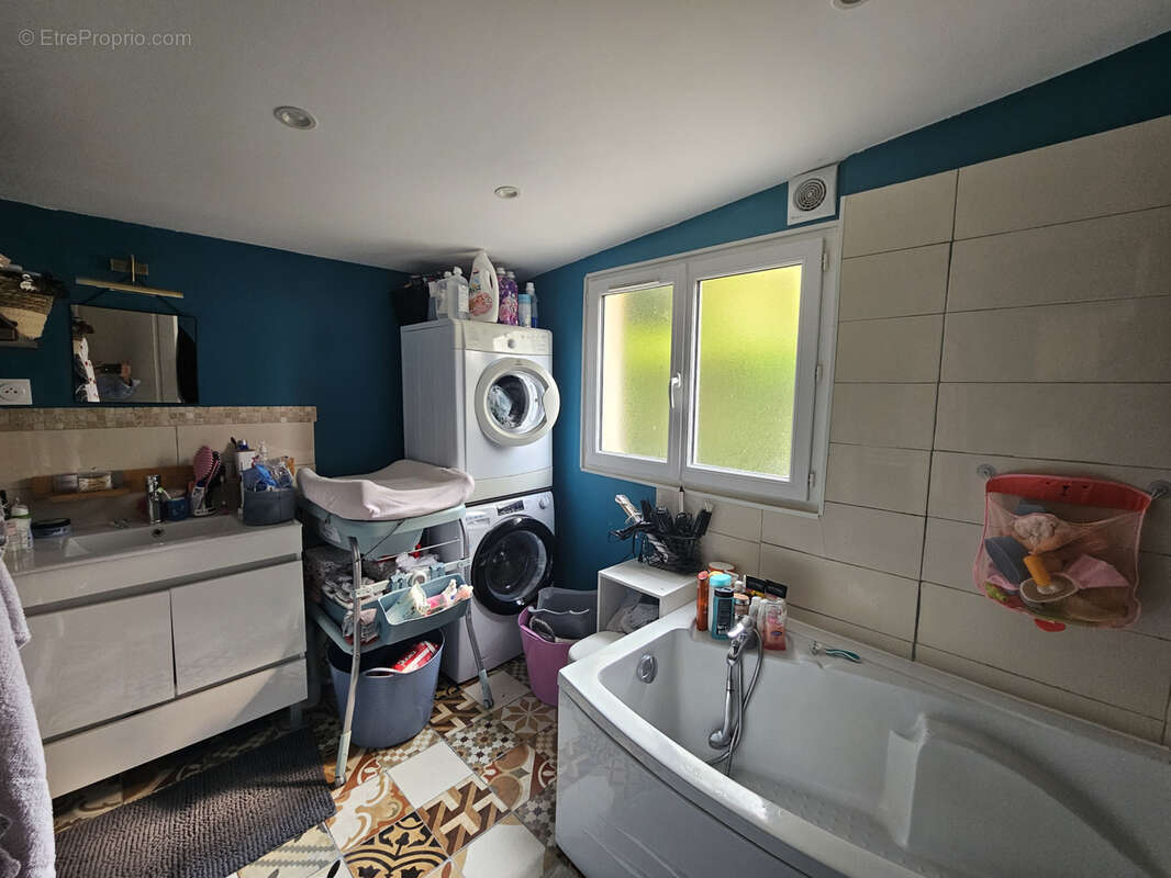 Maison à CORMEILLES