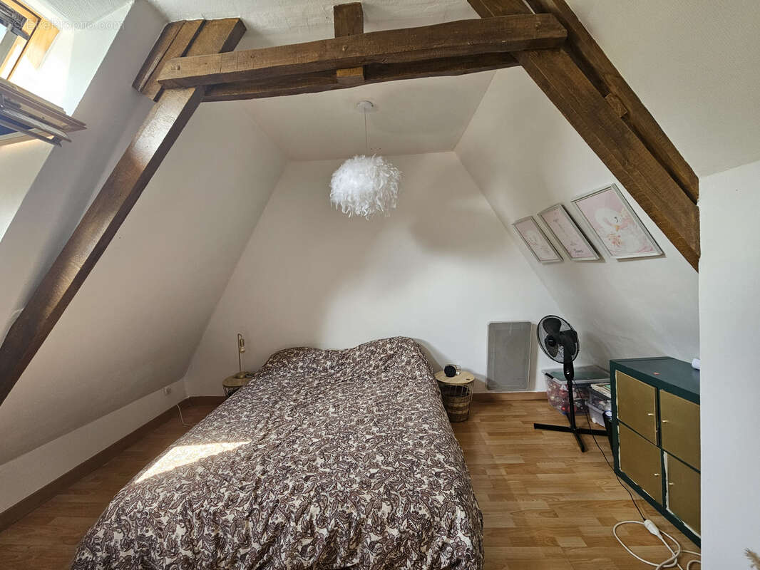 Maison à CORMEILLES