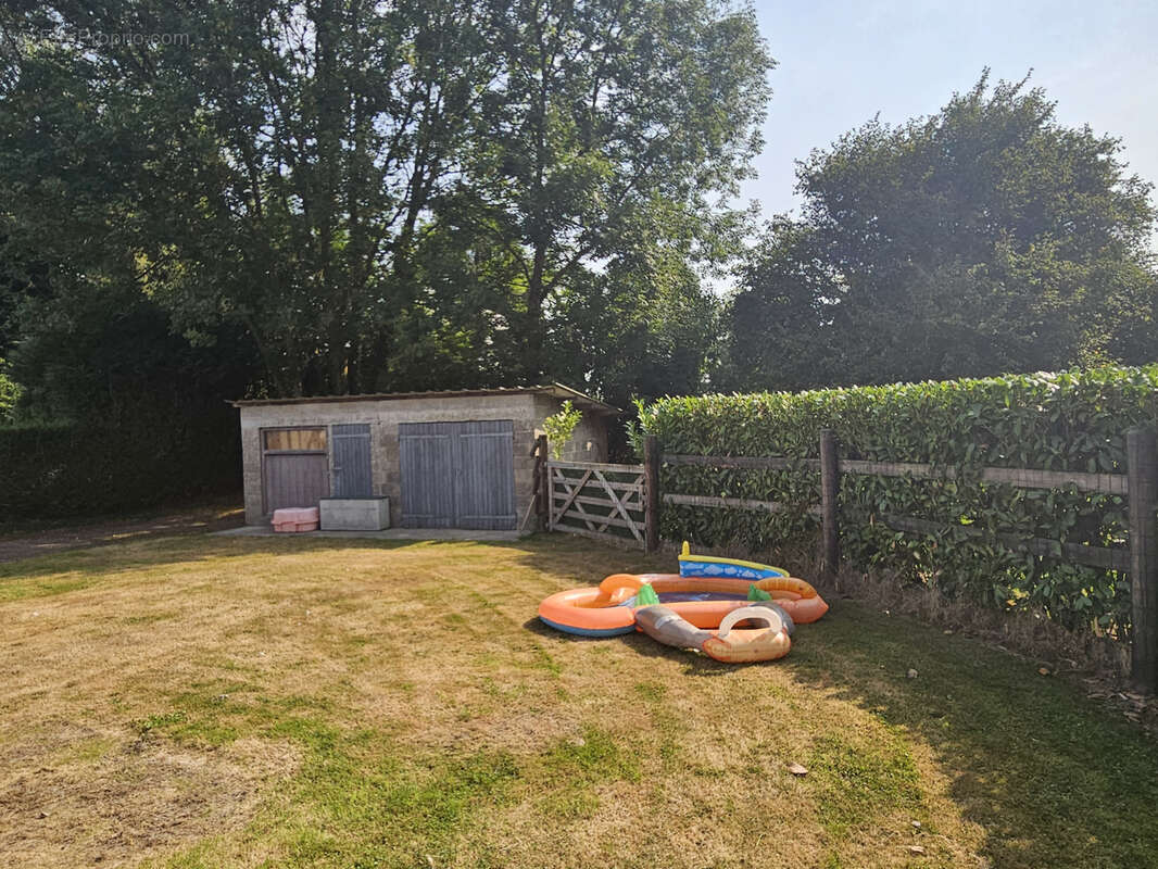 Maison à CORMEILLES