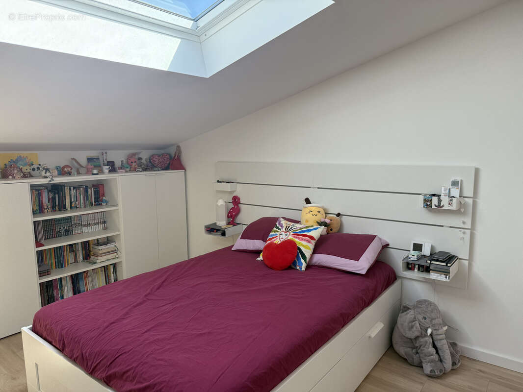 Maison à ROQUEBRUNE-SUR-ARGENS