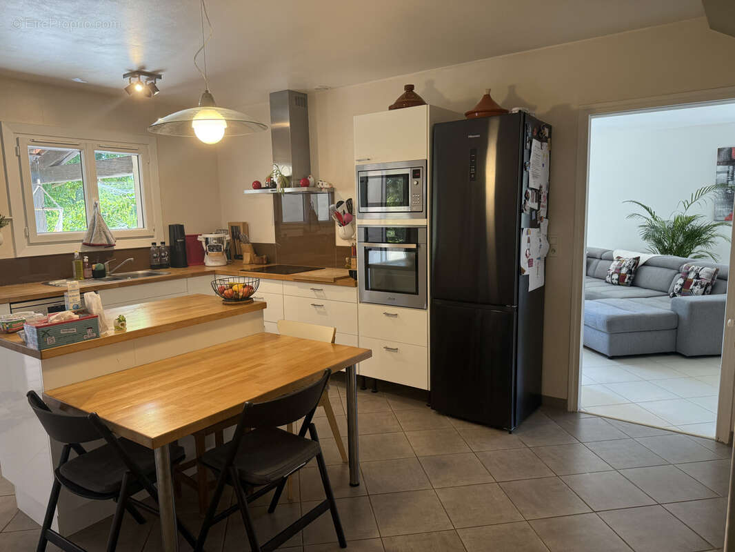 Maison à ROQUEBRUNE-SUR-ARGENS