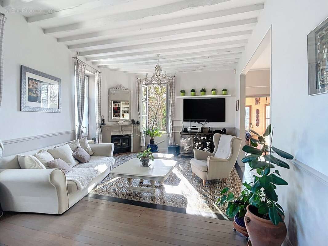 Maison à CHAUMONT-EN-VEXIN