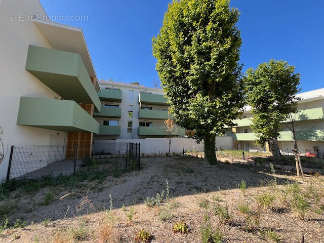 Parking à MARSEILLE-11E