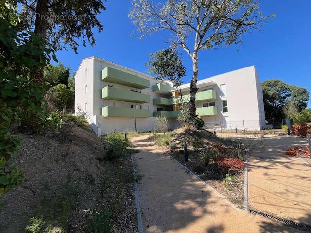 Parking à MARSEILLE-11E