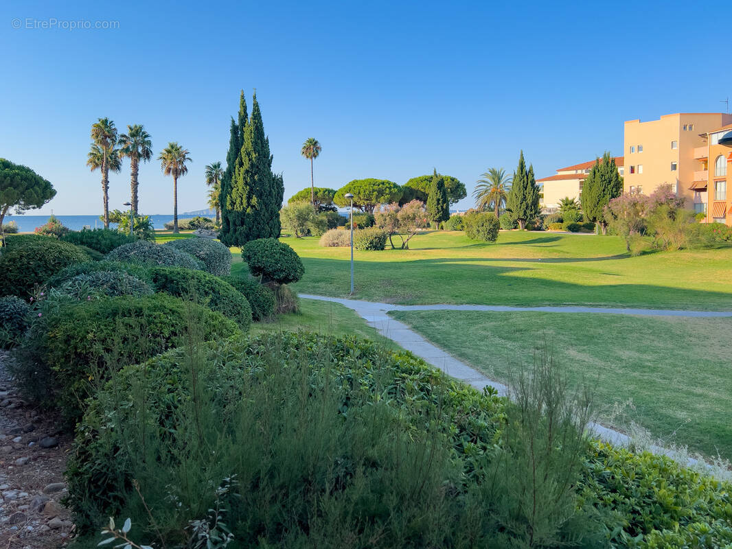 Appartement à LA LONDE-LES-MAURES