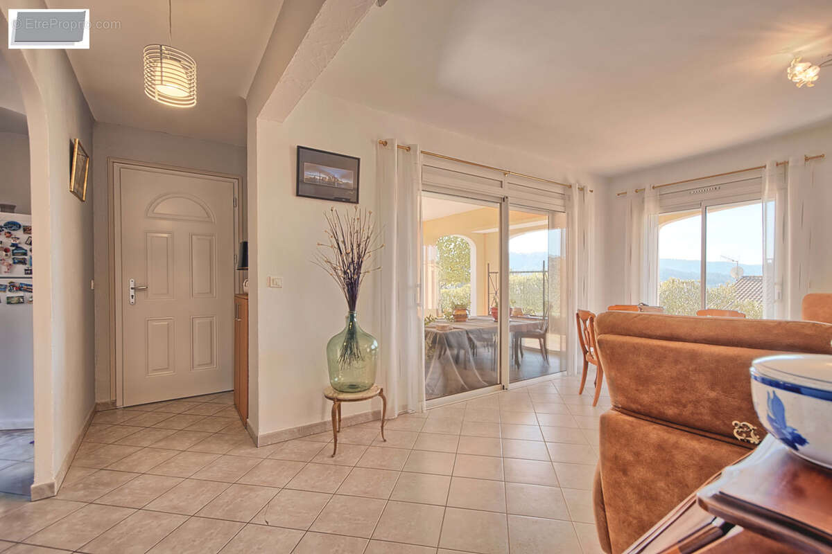 Maison à PIERREFEU-DU-VAR