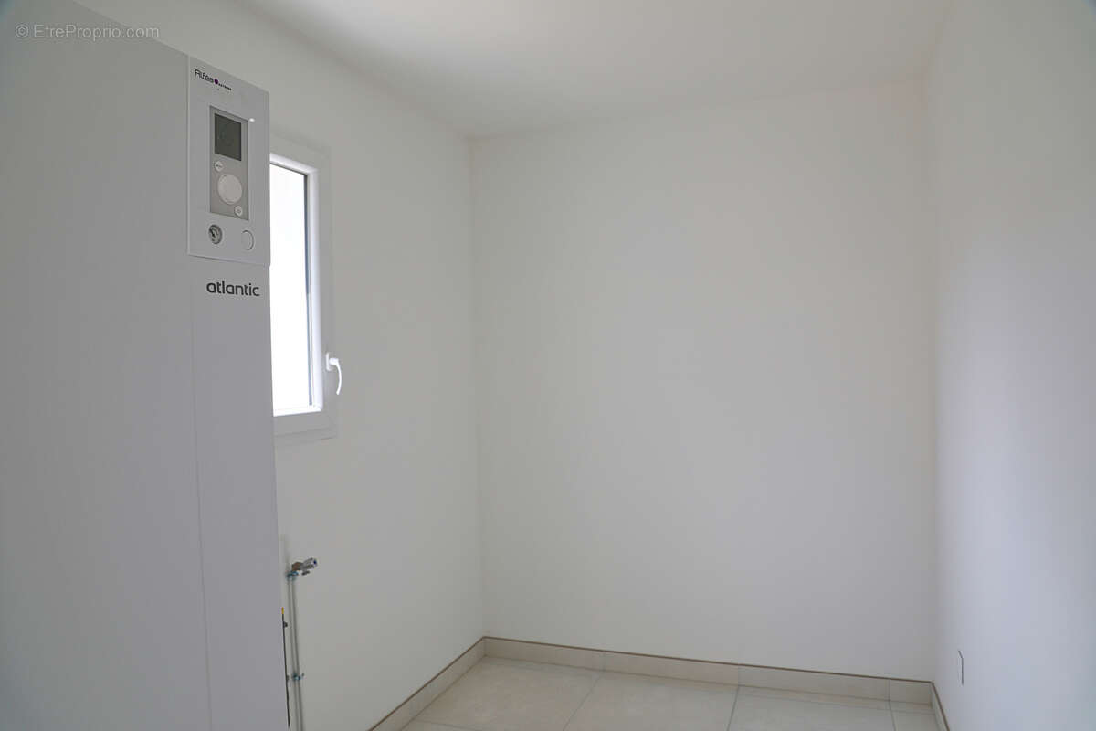 Maison à VAUX-SUR-MER