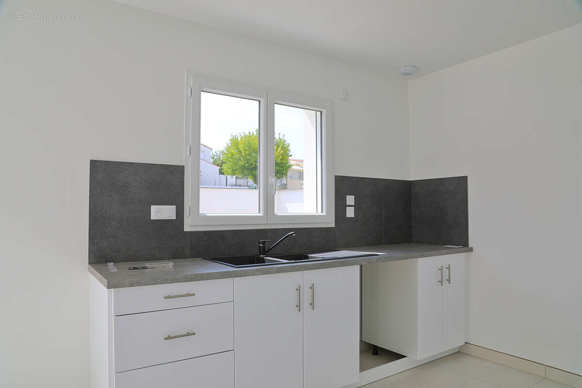 Maison à VAUX-SUR-MER