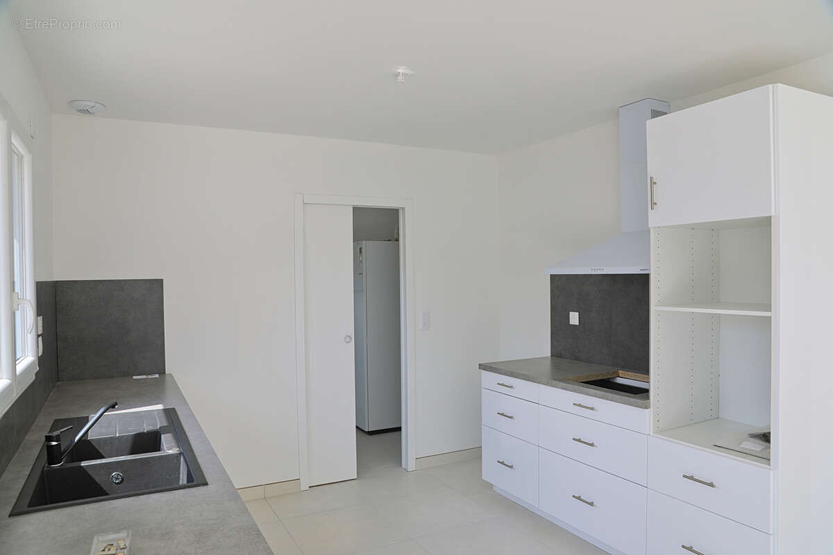 Maison à VAUX-SUR-MER