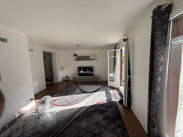 Appartement à CHOISY-LE-ROI