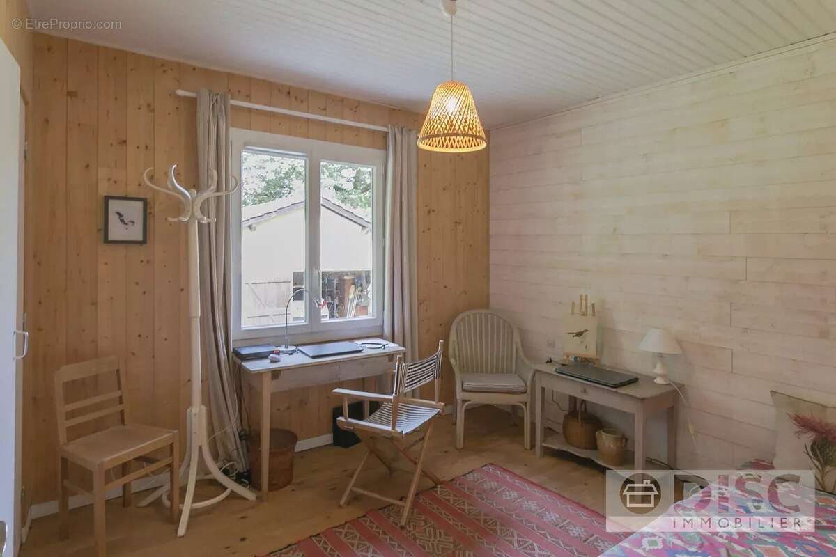 Maison à SAINT-CHRISTOPHE