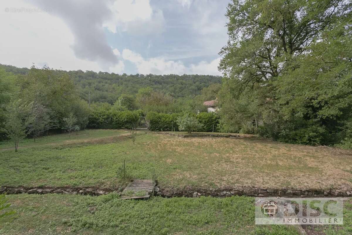 Maison à SAINT-CHRISTOPHE