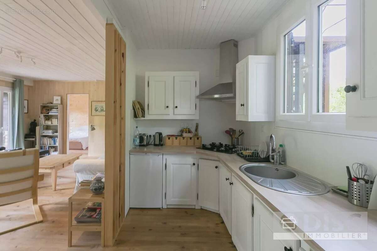 Maison à SAINT-CHRISTOPHE