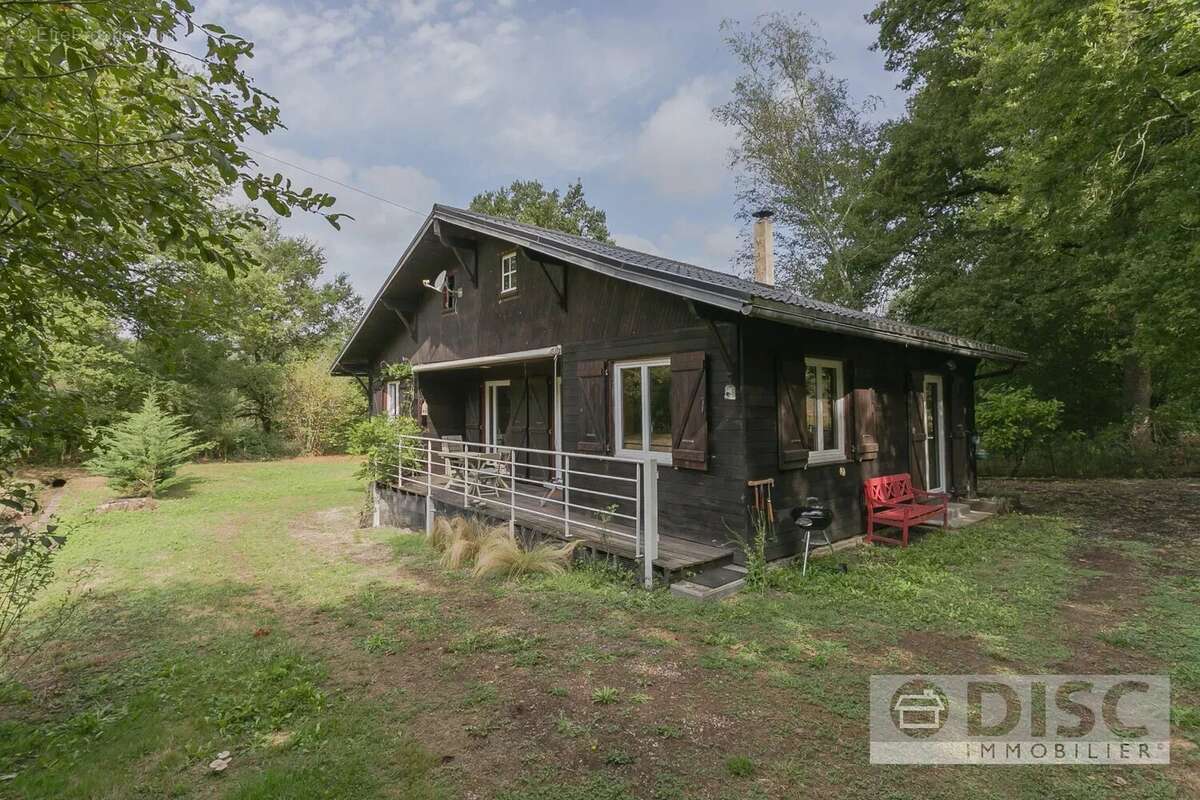 Maison à SAINT-CHRISTOPHE