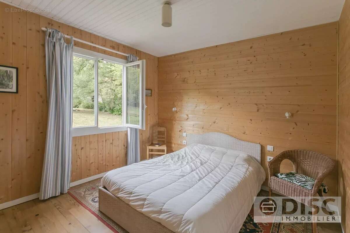 Maison à SAINT-CHRISTOPHE