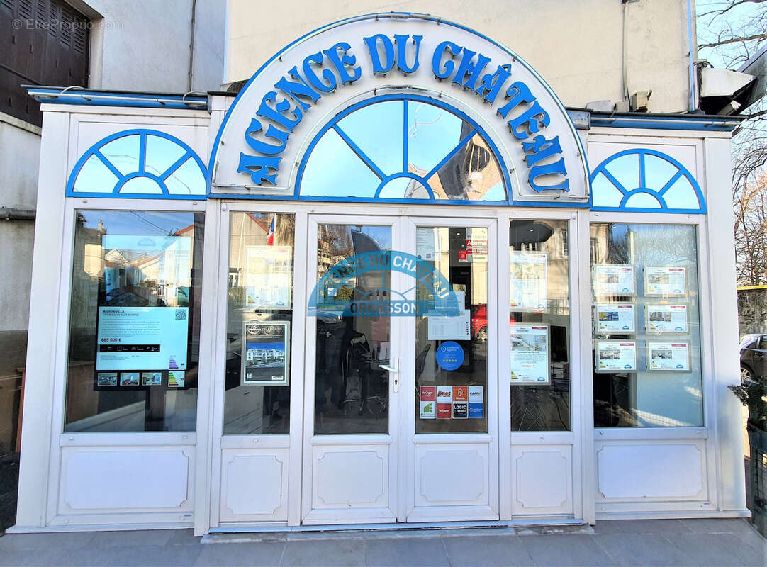 Terrain à ORMESSON-SUR-MARNE