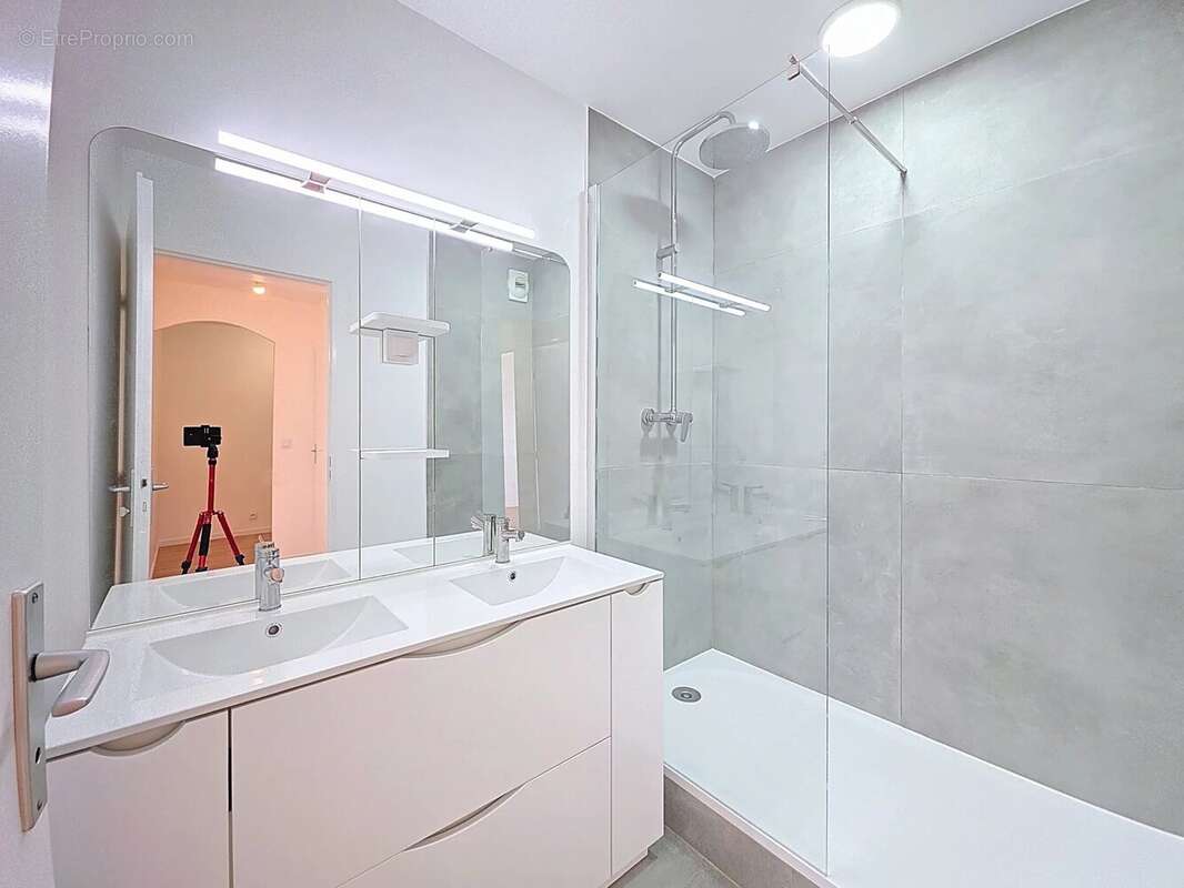 Appartement à VALBONNE